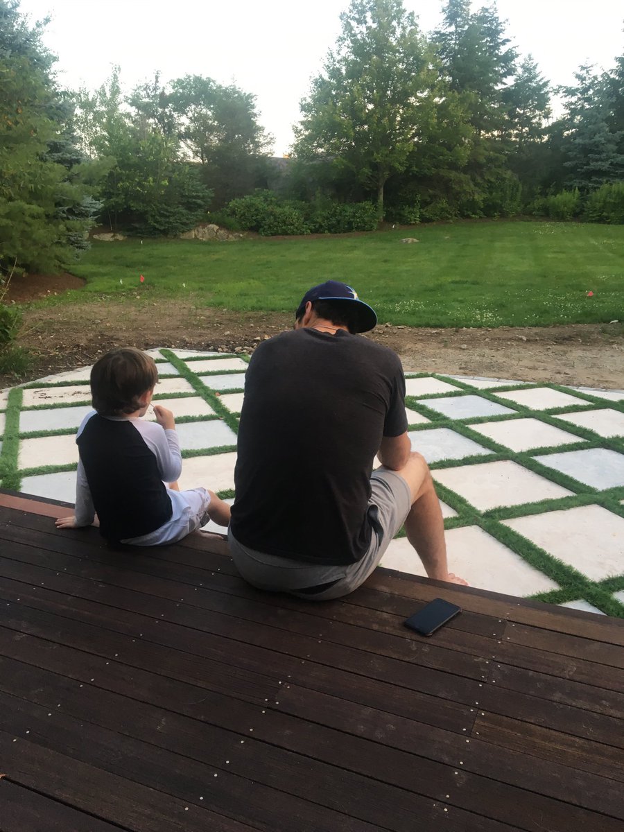 BriBrows22's tweet photo. What new city should we go to pal? https://t.co/vQ7oCAWsBE