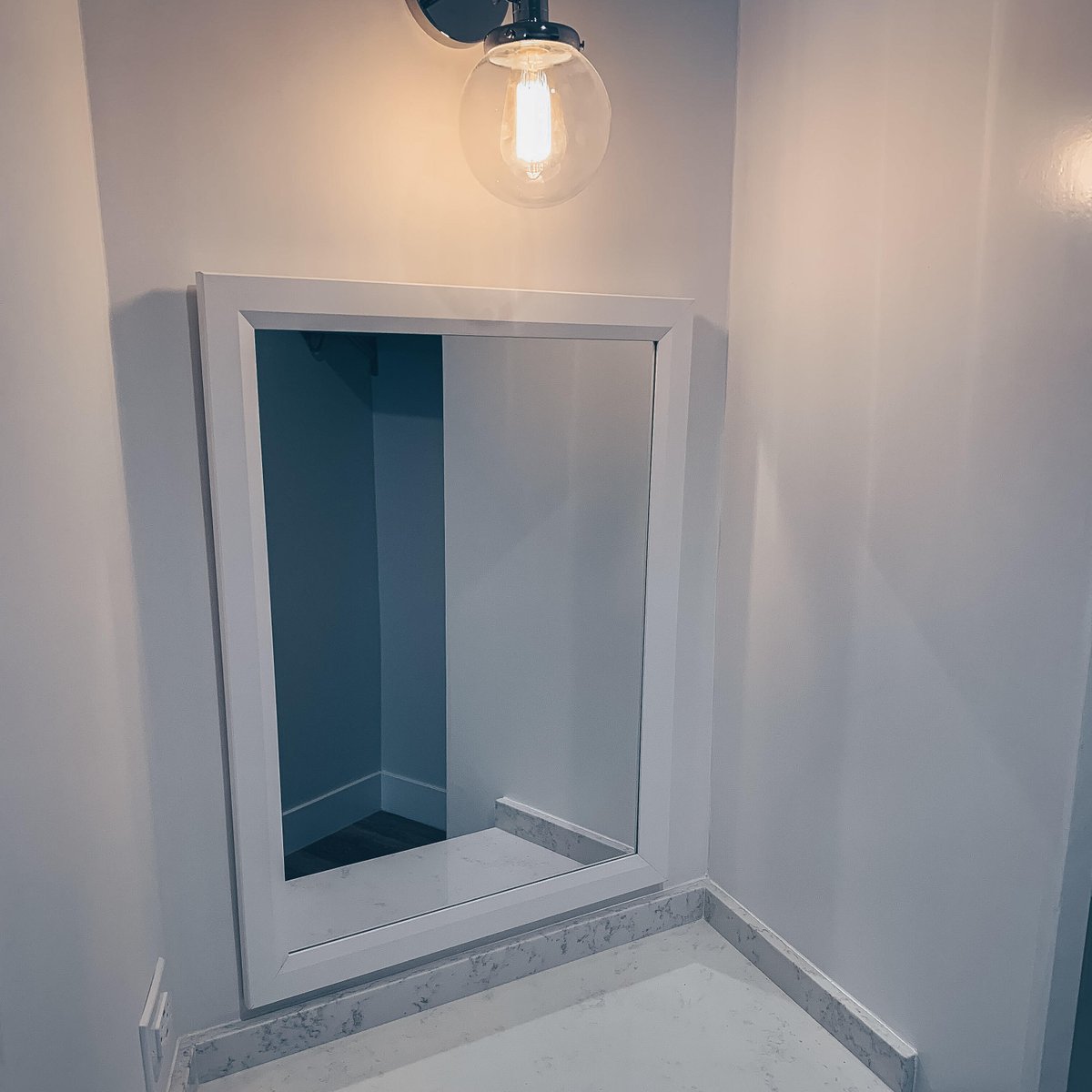 BroughtonHotels's tweet photo. Exciting things are happening at the @StudiocityCYH!
Check out these recently remodeled kitchen suites. 😍
#northhollywood #universalstudioshollywood #universal_studios #latrip #visitla #ilovelosangeles #losangeles_city #discoverla https://t.co/0e3SqdYxcs