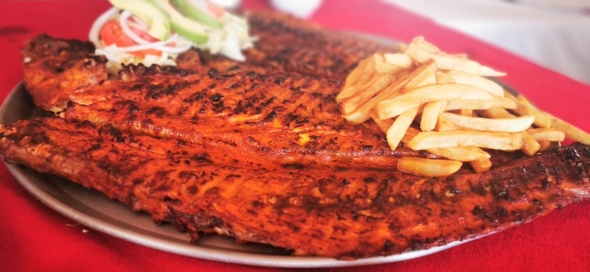 Sectur_Acapulco's tweet photo. Nuestros amigos del #PressTrip de #Puebla degustaron el delicioso #PescadoALaTalla ofrecido por @sergiom96009463 Rest. L'as Gaviotas en #PlayaBonfil en recorrido organizado por @Sectur_Acapulco y @FideturAcapulco. #Acapulco

@AcapulcoGob @Adela_Roman @JoseLBasilio @VisitaPuebla https://t.co/kmvu83xfkF