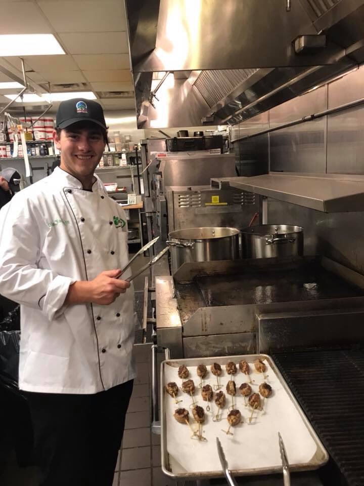 ProstartMontana's tweet photo. For the Next 3 months, guests at MT Ale Works can round up their credit card transactions to the nearest $ (or more) and ALL of that money goes to #montanaprostart. Thank you #MontanaAleWorks for supporting Montana High School students through #Rounditupmontana!! https://t.co/jw5nsWSeRe