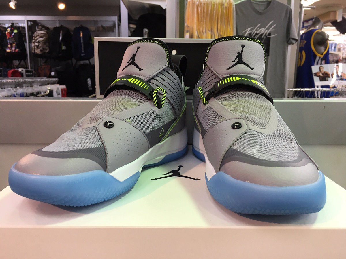 gallery2basket's tweet photo. 【7/3(水)発売】AIR JORDAN XXXIII SE PF(CD9561-007)
https://t.co/RplPQKJ6r9
#gallery2 #ギャラリー2 #ギャラ2 #jordan #ジョーダン #airjordan #エアジョーダン #jordan33 #airjordan33 #airjordan33pf #airjordanxxxiii #airjordan33sepf #airjordanxxxiiisepf #jordanbasketball #jordanbrand https://t.co/HekIH7z0HH