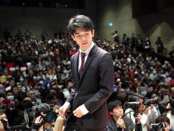 画像 藤井聡太はなぜ可愛い 首振り人形とひふみんが可愛い 日本文化情報ブログ