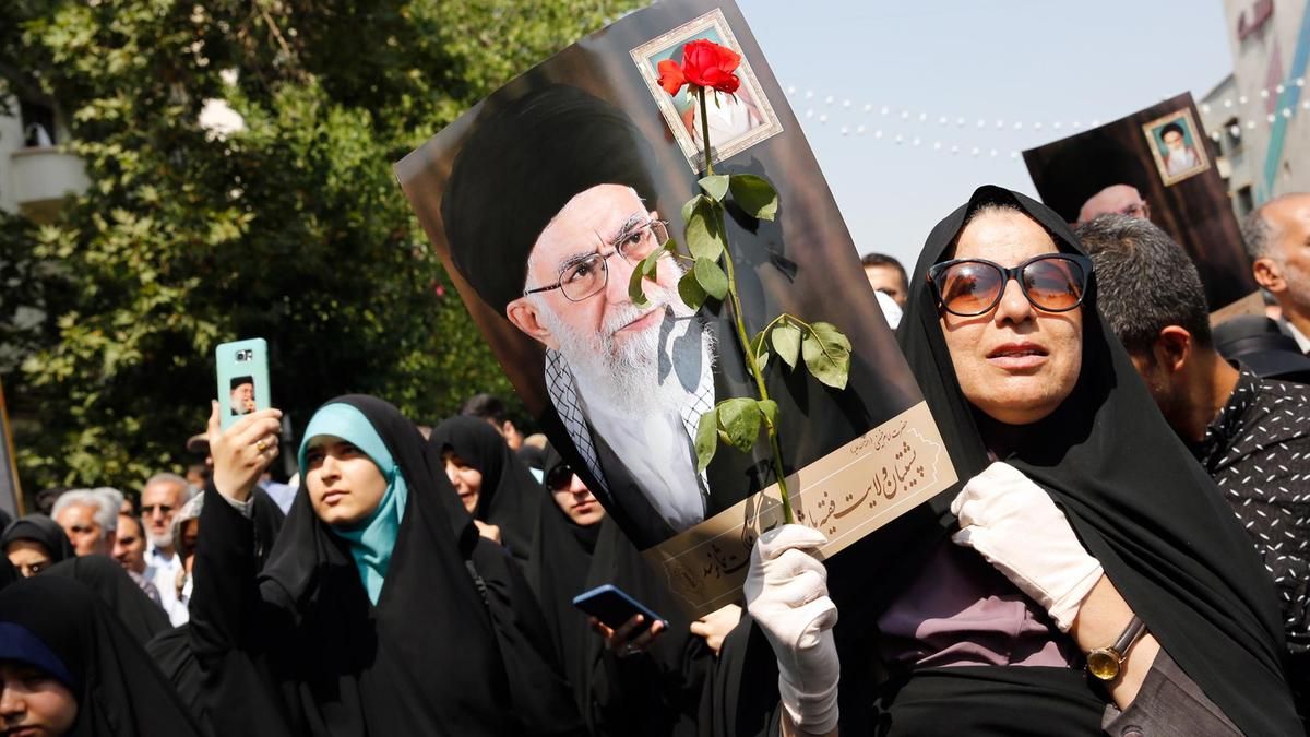 CyberHunterIO's tweet image. In the #cyber #ware between #USA and #Iran, looks like we are not under attack here in Europe, for now ;)