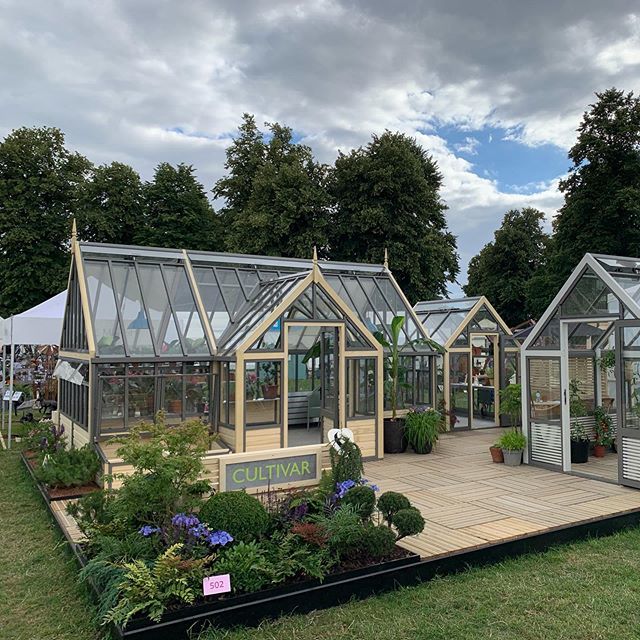 It’s #rhshampton and the perfect opportunity to see our #greenhouses - this #accoya model is a new addition to the range allowing access to the #greenhouse from the side. Come see us at stand 502. ift.tt/325rvNO