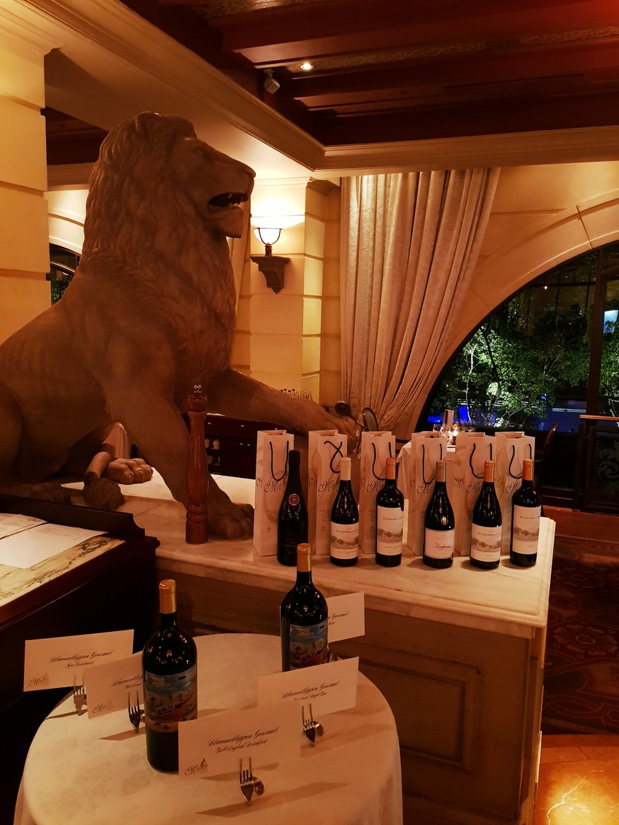 Some delectable dishes from the <a href="/Blaauwklippen/">Blaauwklippen Wines</a> Gourmet Dinner and an idea of what you can expect when you book your spot for this month's ALTO evening on 26 July 👉 bit.ly/2HwUVfY. Gourmet Evenings <a href="/piccolomondosa/">Piccolo Mondo</a> are always full of good food and wine, laughter and fun!