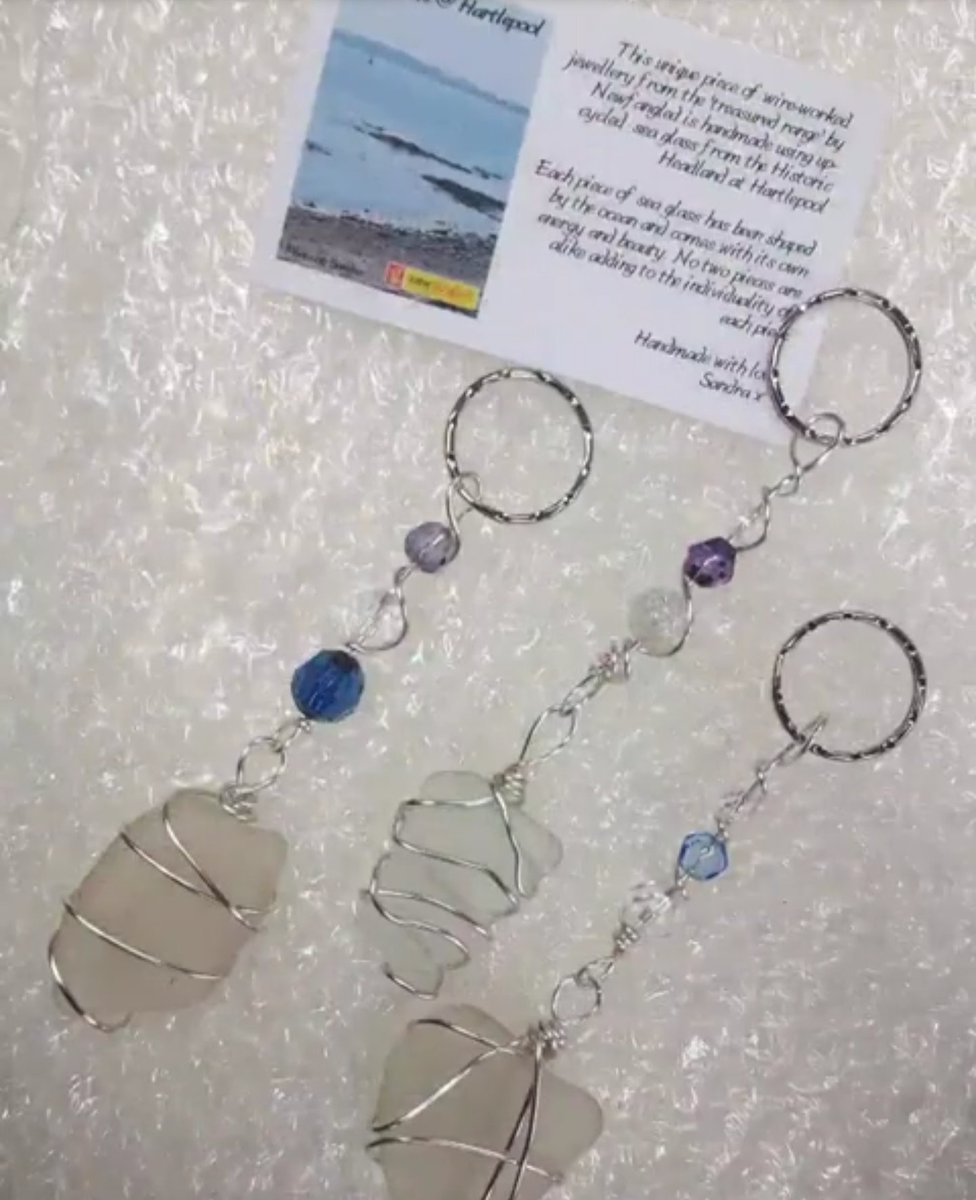 newfangled_ed's tweet photo. Seaglass keyrings. Great teacher gifts. No 2 alike #unique #gifts  https://t.co/UjG6DY6h2S https://t.co/bLJGuvMIUV