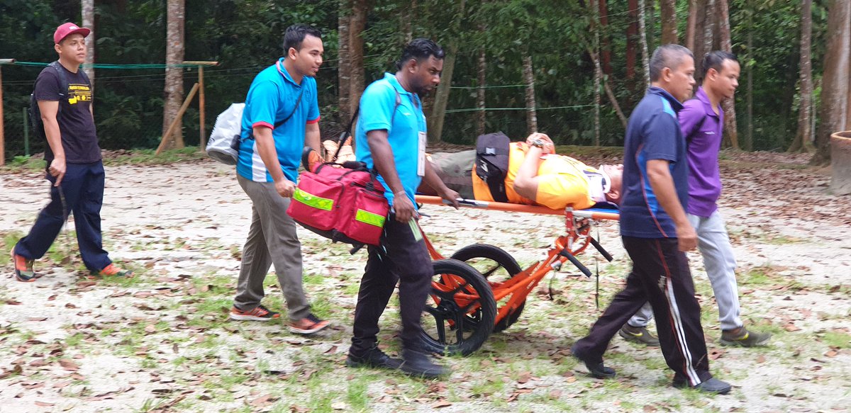 drsthinagaraj's tweet photo. Negeri Sembilan Medical Emergency Response Training ( NSMERT ) Wilderness Life Support. 18-19/6/19. 
@KKMPutrajaya @DGHisham @DrDzul @DrChenChawMin #NSMERT #NSMERT2019 #DIRECT #MyCREST #MedicalEmergencyResponseTraining #KlusterHospital https://t.co/hiZUUw7fyp