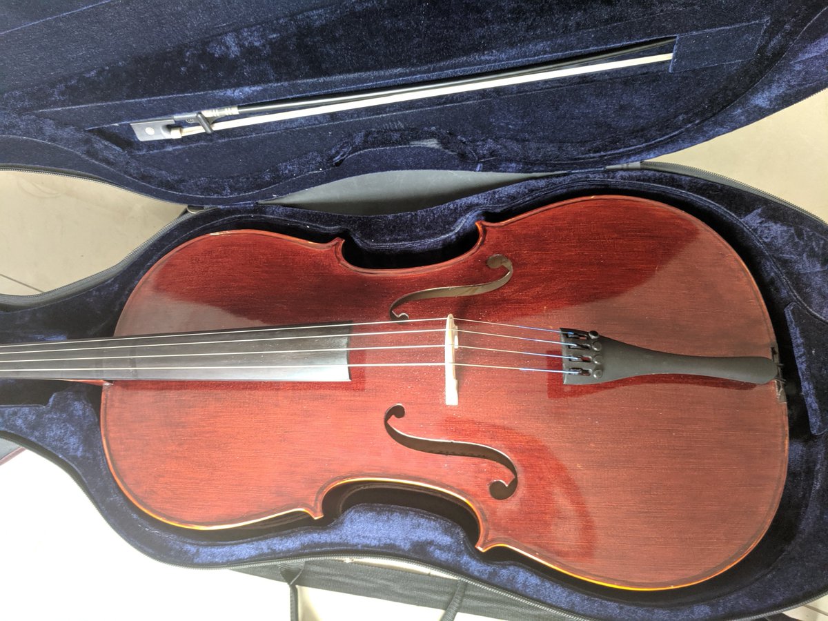 Instrumentos de venta!! Interesados llamar al 0961573929 (Aric Brown) #intrumentos #venta #violin #viola #violonchello #cimbalos #percusion