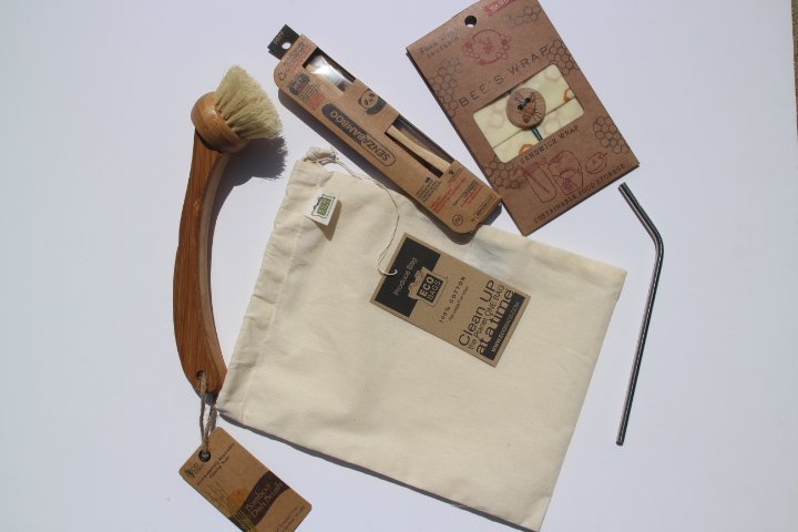 RefillMadness's tweet photo. #PlasticFreeJuly is here and we've got your starter kits ready to go! Stop by and check them out. @RefillMadness makes is so easy for your to decrease your carbon and plastic footprint! https://t.co/AyWl4l2P8L
