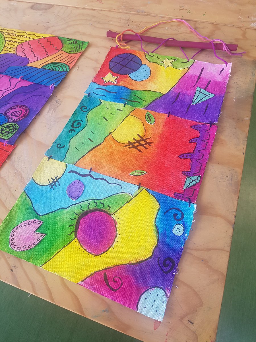 S_Allen_23's tweet photo. Vibrant abstract wall hangings created by the very talented akomanga tekau ma tahi artists.  Inspired by Wassily Kandinsky and using the elements of art. We can't wait to display these! 
@StonefieldsSch https://t.co/RiwgI0pFE6
