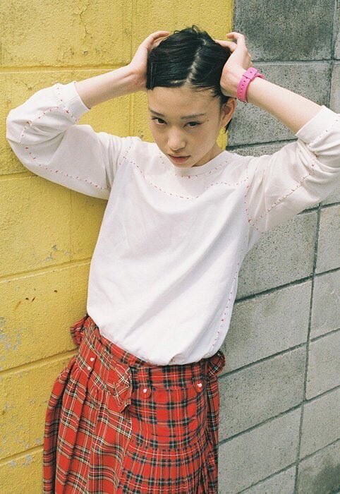 川島小鳥　森川葵　２０歳の頃 20歳の頃 / 川島小鳥, 森川葵 | 百年