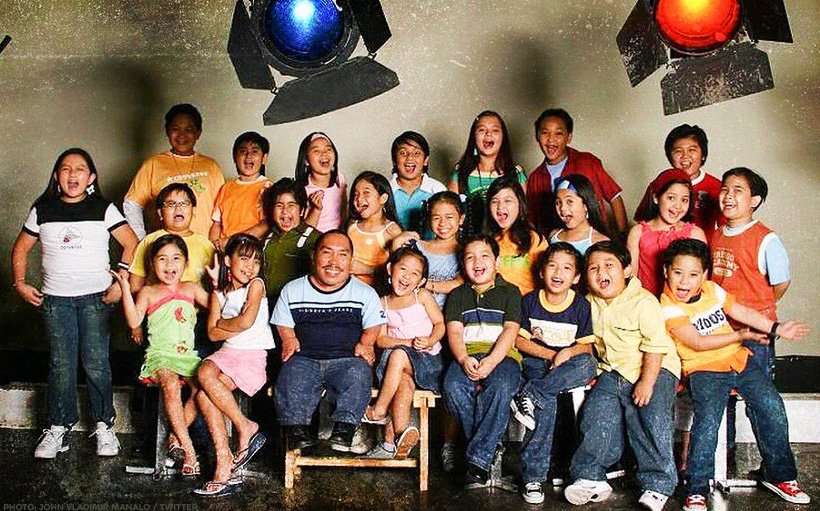 StarCinema's tweet photo. Naaalala niyo pa ba ang unang batch ng "Goin’ Bulilit?" SEE HERE: https://t.co/teVFRbfr3E https://t.co/frWnSwHJqx
