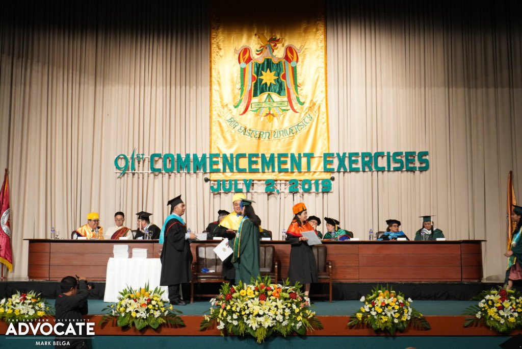 FEUAdvocate's tweet photo. LOOK: First batch of graduates from the Institute of Arts and Sciences (IAS) receives their diplomas for the first session of the 91st Commencement Exercises in the Philippine International Convention Center (PICC) on Tuesday morning.
#FEUClassOf2019
#FEUBatch2019 https://t.co/rvtcaBAxuI