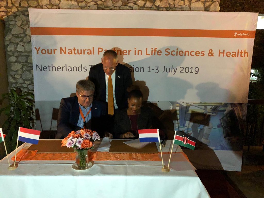 egerrit's tweet photo. Great being witness to signing session @Amref_Kenya @PhilipsNL @ElevateH #NLKenya#NLEthiopia @NLhandelsmissies/@RVO_int_ond https://t.co/W4nBSQFGcX