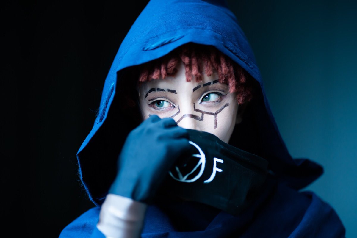a0quoi0bon's tweet photo. 【人格コス】2019.June
占い師  イライ・クラーク

再び
あの声がまた、脳裏に聞こえてきた。

「君は招かれるだろう。何が何でも、受けるのだ」

photo by  トヮンさん
#2GCOS https://t.co/dRJaMueVWR
