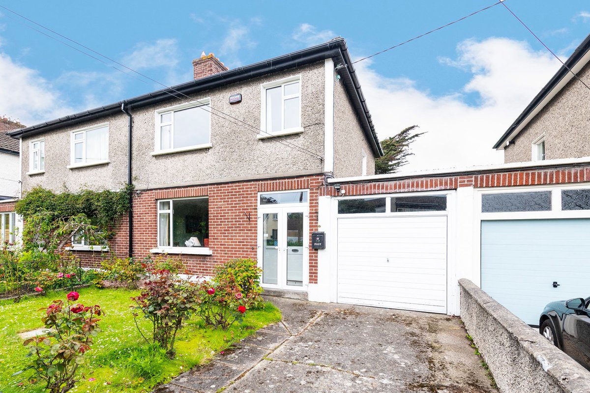 beirnewise's tweet photo. 22 Henley Park, Churchtown, Dublin 14
An appealing 1950’s three bedroomed semi-detached family home with a delightful west-facing garden, nicely situated in a quiet cul de sac.
Asking Price; €675,000
https://t.co/GgYZJk6OwM
#beirnewise #firsttimebuyers #househunting #familyhome https://t.co/QGLQnJSXUr