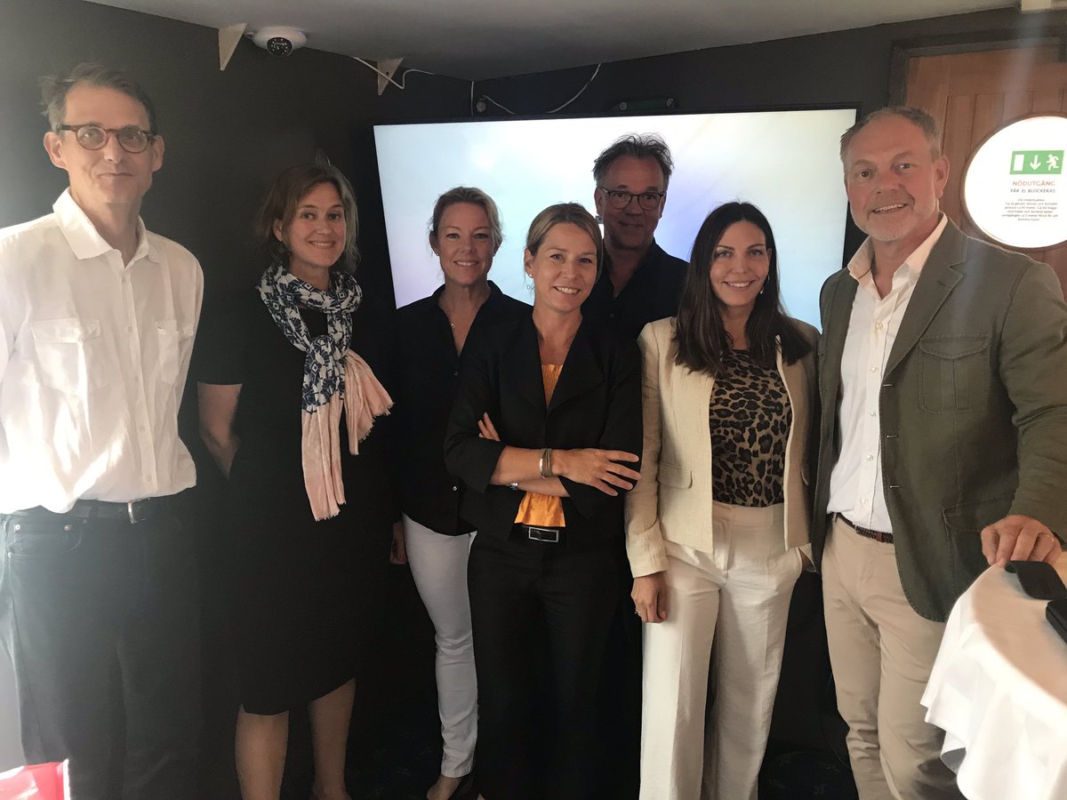 Centigo's tweet photo. Tack till vår fina panel och tack till alla som kom! Det blev fullsatt och vi hoppas det var givande samtal vid de runda borden. #centigo #almedalen https://t.co/lEdr0eewea