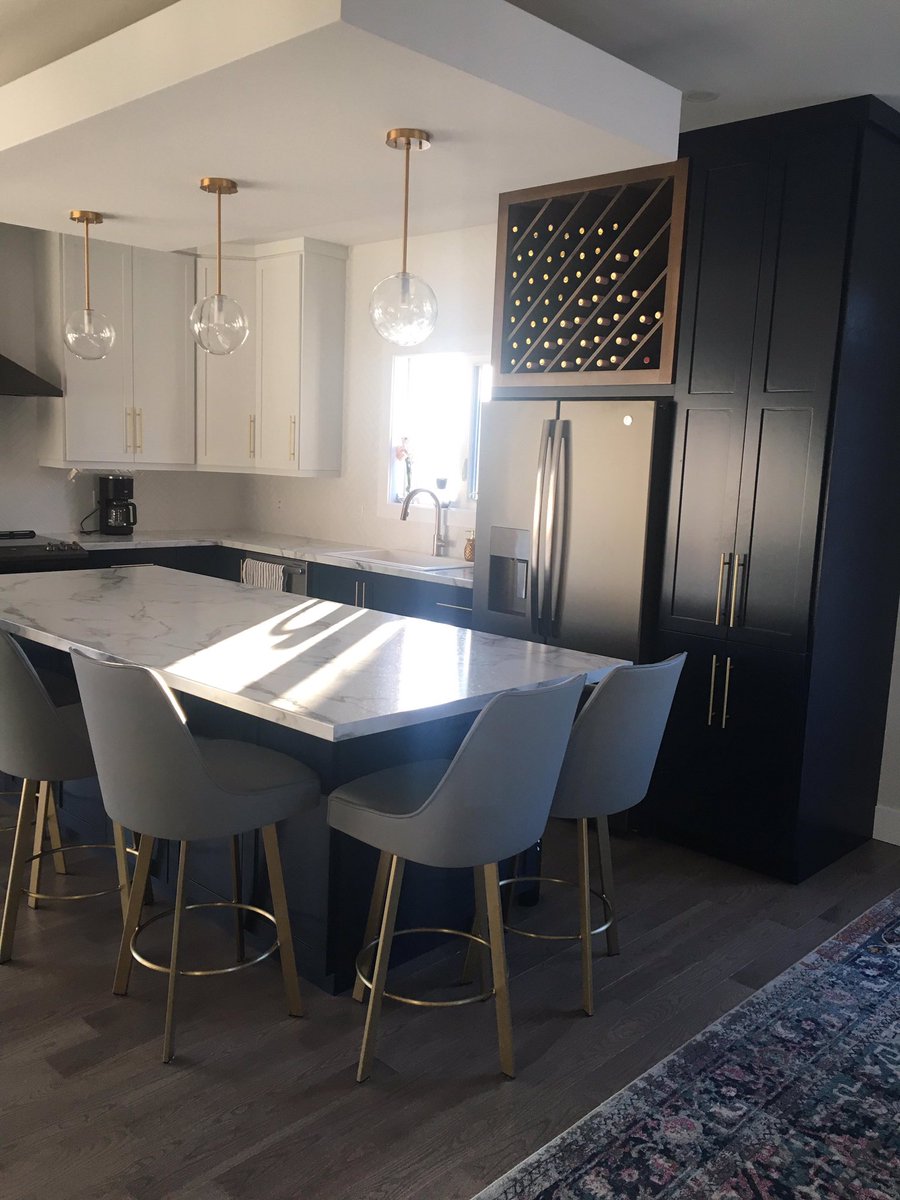 KristaPippy's tweet photo. Another happy customer! My favourite is the wine rack over the fridge ☺️🍷#dreamkitchens #anotherhappycustomer https://t.co/lTu1P7pG6Q