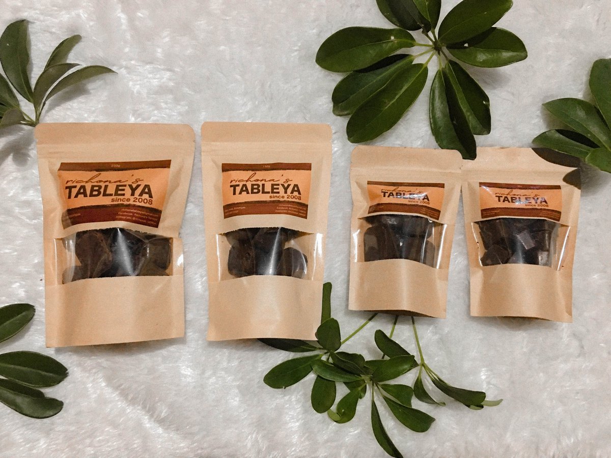 airacatienza's tweet image. Hi everyone! 😁
Bili na kayo samin ng TABLEYA!!! Guaranteed 100% Purong Cacao. Perfect for your hot choco and champorado lalo na this rainy season. Pwede rin pampasalubong o pampadala sa mga kamag anak niyo sa ibang bansa. Haha. BILI NA KAYO GUYSSS!!! 😊😘 #tablea #tableya #cacao