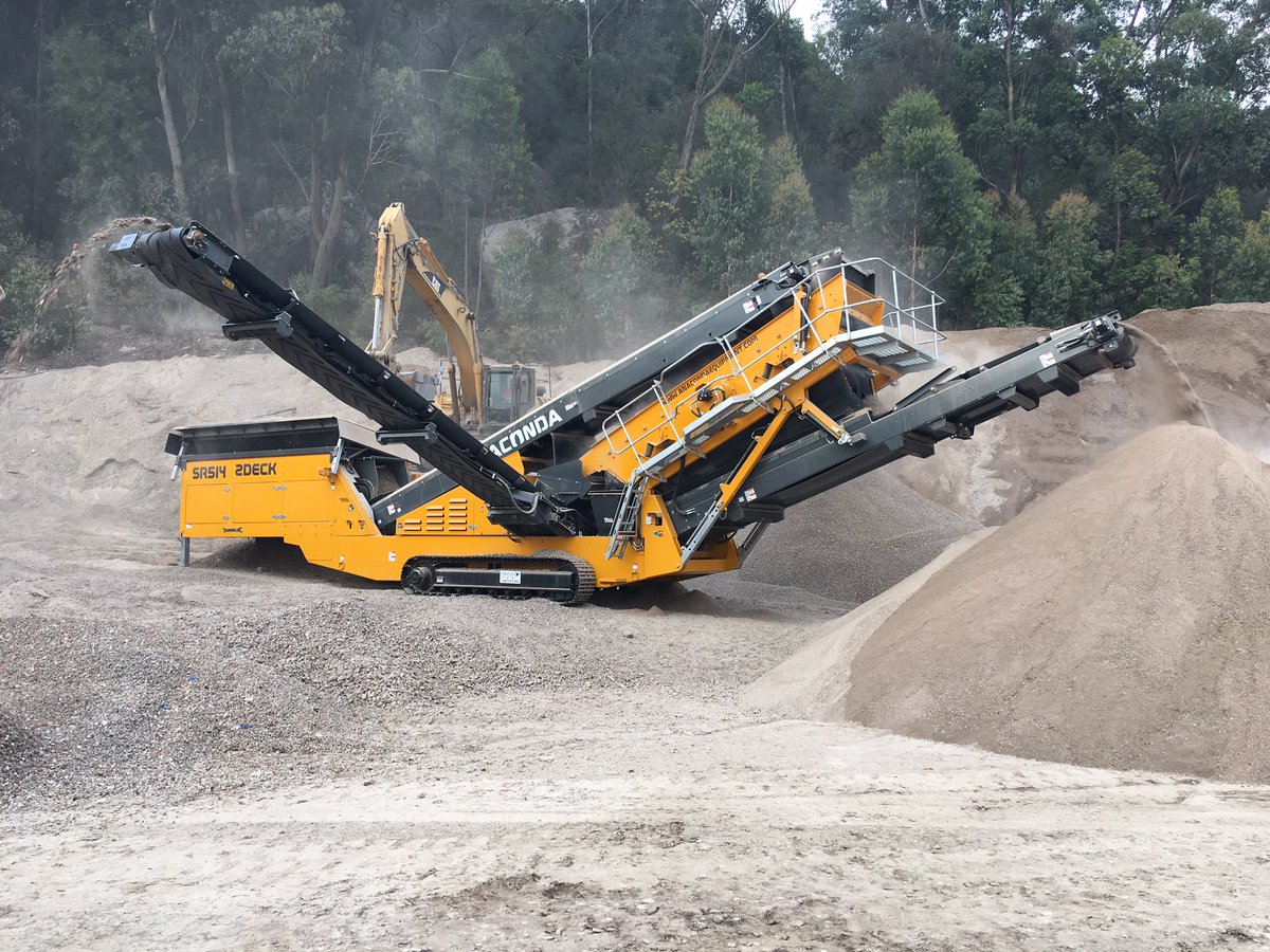 Anacondani's tweet image. The versatile SR514 Finishing Screen.

Designed with Fines in Mind our SR Range is specifically catered to applications where separating fines is of the upmost importance.

To find our more visit our site : anacondaequipment.com/product-range/… #AnacondaStrong #FineScreening #KeepItMoving
