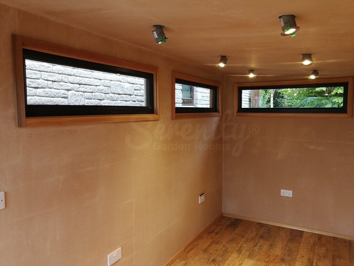 SerenityGR's tweet image. No need to look through the key hole, we invite you in. The size of this room is 4.5m x 2m.

#SerenityGardenRooms #BookYourBuild @gardenroomHQ