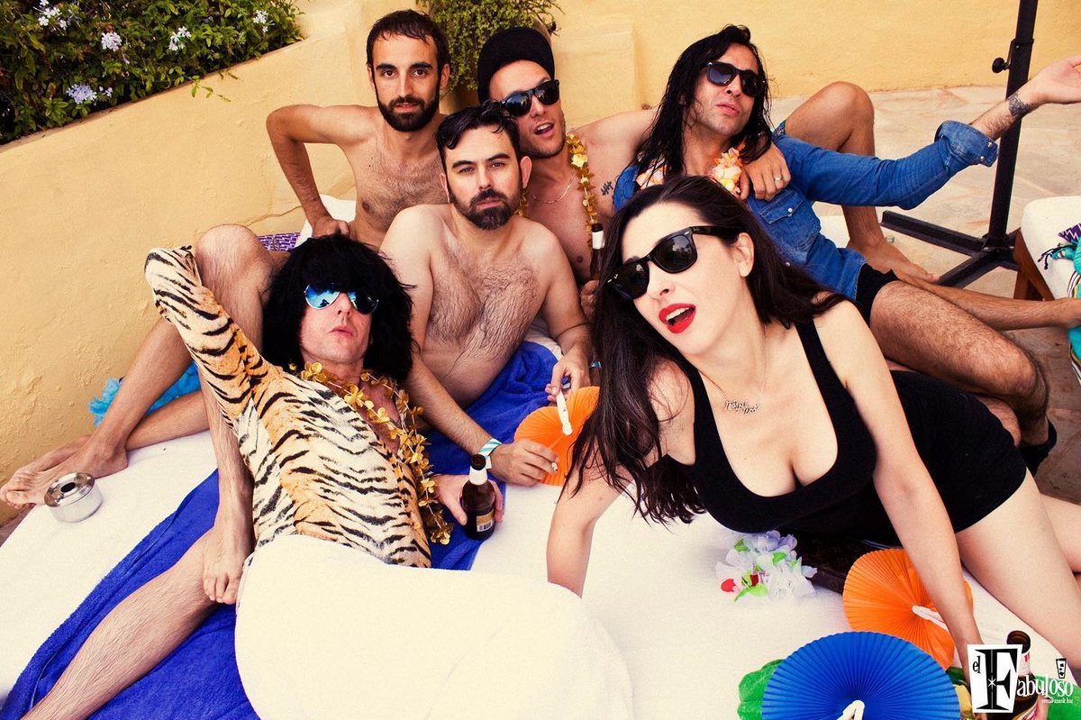 Special live show with @NancysRubias 💔👙💔 
El Fabuloso Pool Party en #Ibiza / <a href="/CovaSantaIbiza/">Cova Santa</a> 
Sábado 20 de julio desde las 17h hasta la madrugada
Tickets en tickets.covasanta.com/es/ticket/606
#elfabulosopartyibiza #elfabulosoencovasanta
