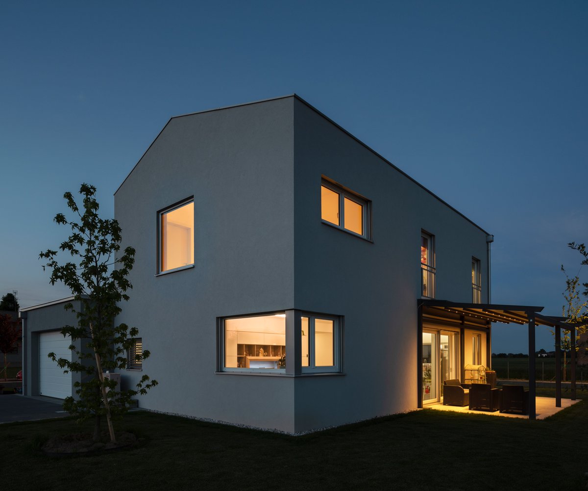 rizoma_arch's tweet photo. Scopri di più su Casa M, il nuovo progetto di #housing firmato @rizoma_arch Online ora sul nostro sito 👉 https://t.co/CC118HfjGw  

#2luglio #architecturephotography #Bologna #EmiliaRomagna #homedecor #architect #design #green #renewables https://t.co/duC4EDQ3p5