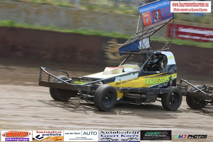 Nice day sunday on Texel. Bad luck in the final, but car is on!