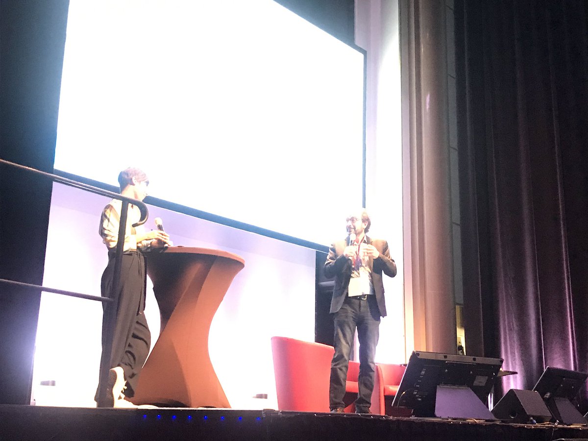 #CommerceDemain <a href="/PhMoati/">Philippe Moati</a> : «  Les retailers sont mis à mal par les plateformes technologiques car ils ont eu un défaut d’anticipation. Aujourd’hui, le retard est difficile à rattraper. Ils ont également un lourd handicap sur le plan de la data. » #retail <a href="/AllianceCommerc/">Alliance du Commerce</a>