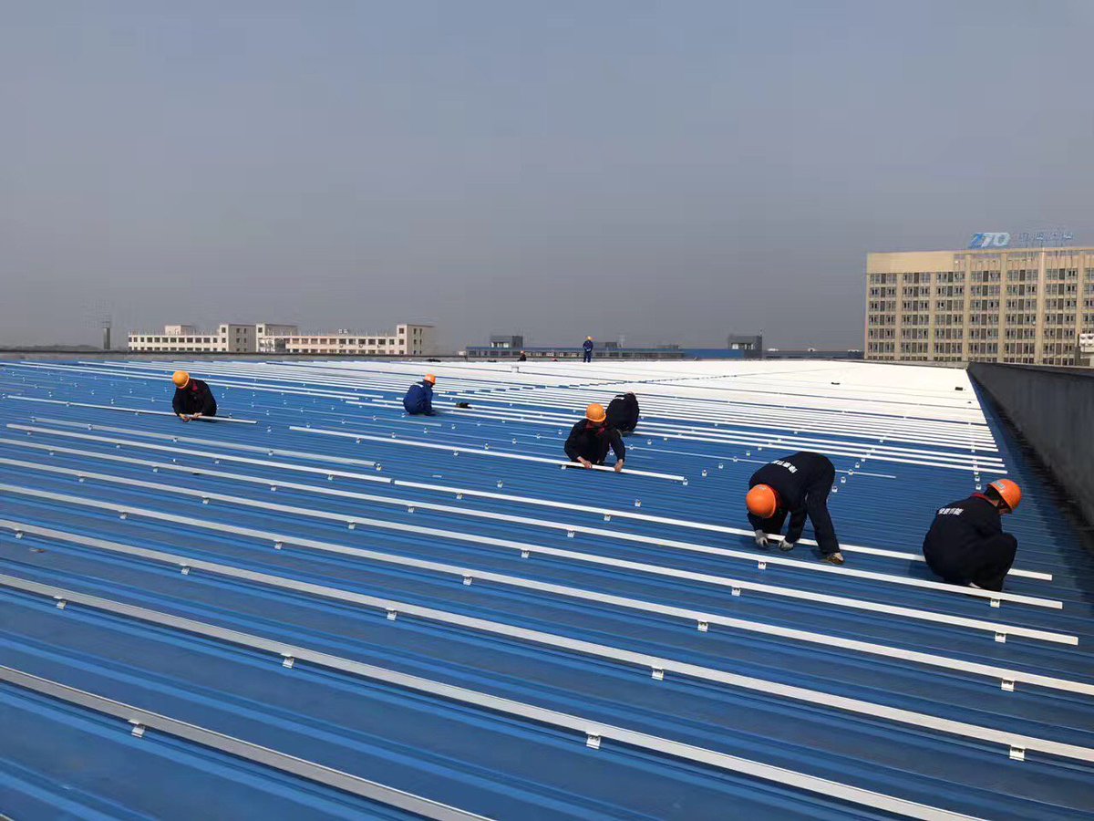 ElysiaSmsipc's tweet image. solar mounting rails