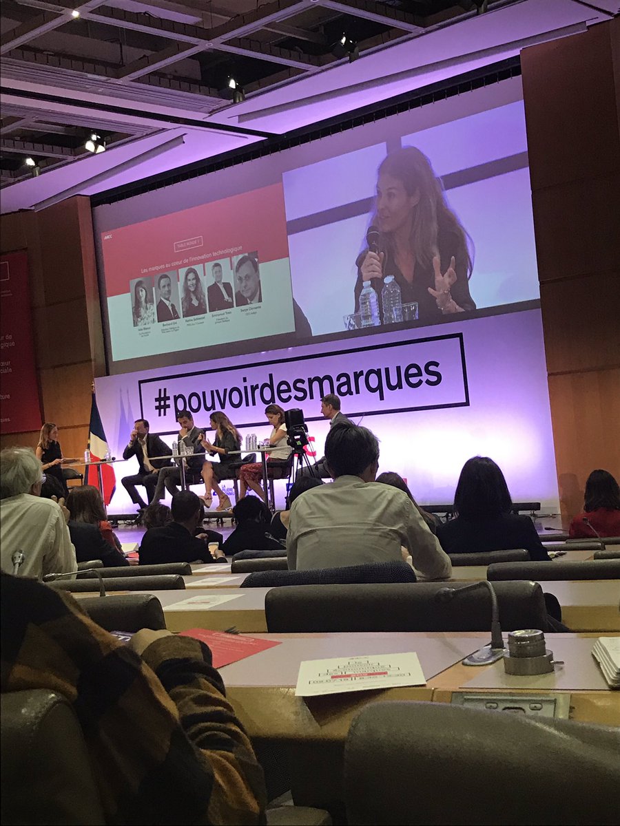 cremedelastrat's tweet photo. « Aujourd’hui la prise de parole d’une marque doit être co-construite avec les consommateurs »  Intervention très d’interessante de la PDG des 3 Suisses
#pouvoirdesmarques https://t.co/3DiH4EsNlz