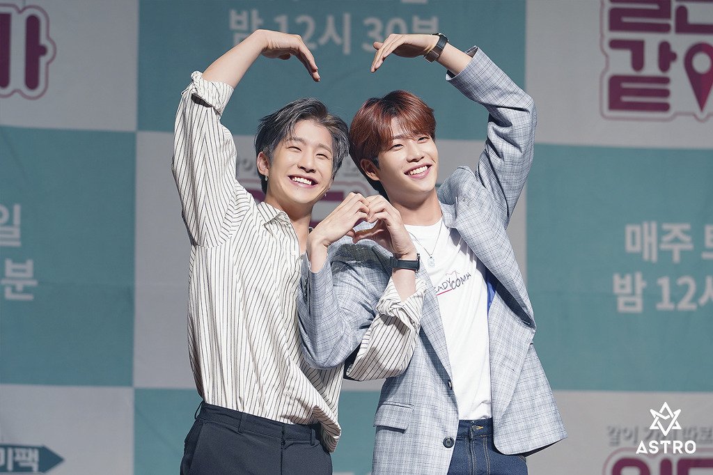 meonjiTaegu's tweet photo. {🐥} 190702 DaumCafe
   ©https://t.co/rCLgAS5teX

#MJ &amp; #Jinjin ภาพเบื้องหลังงานแถลงข่าวรายการ #일단같이가 (2)

-------------
#엠제이 #김명준 #명준 #エムジェイ #金明俊 #아스트로 #아로하 #アストロ #ASTRO #AROHA #GoTogetherTravelAlone https://t.co/DP8gVC3s8i