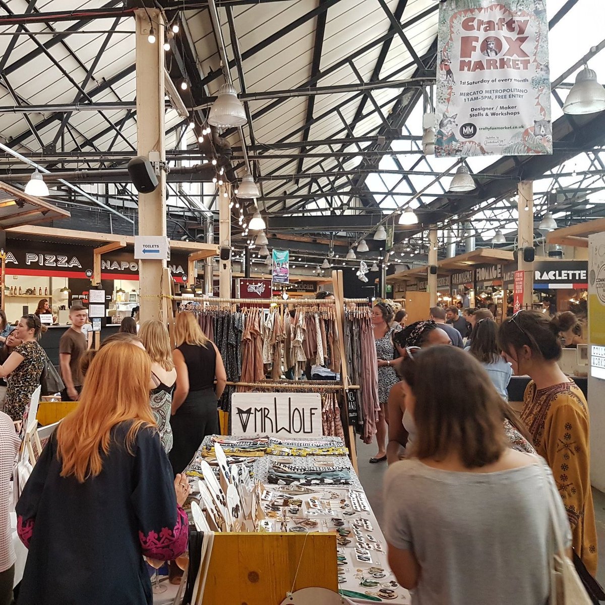 Apply_and_Pay's tweet photo. Mercato Metropolitano trader applications are currently open! @craftyfoxmarket https://t.co/yZBSYQLOhH