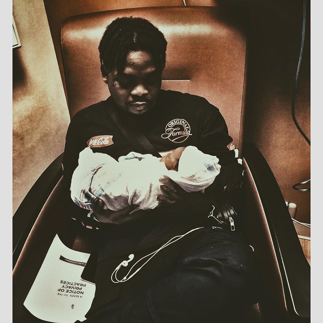 NigezieTV's tweet photo. Olamide Welcomes Second Son.
YBNL boss, Olamide and his baby mama Adebukunmi Aisha Suleiman have welcomed their second son. The pitter patter of tiny feet was born on Monday July 1st in Maryland, USA.
#NXTV #NXEnt #Music #TuesdayThoughts #NXLifestyle #Olamide #Baddosneh https://t.co/WjYQ0BTLH9