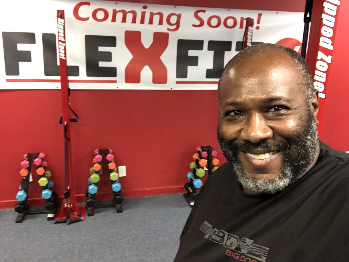 chrisgalesmusic's tweet photo. To clear my mind I went and put some time in.  Really felt good. 

.
.
#gettingfit #fitness #workingout #health #wellness #noexcuses #TeamChrisGales #strengthtraining #strength  #nutrition @usplabs  #TeamUSPLabs @strongapp @MyFitnessPal #workout https://t.co/MHdCxV7JH3