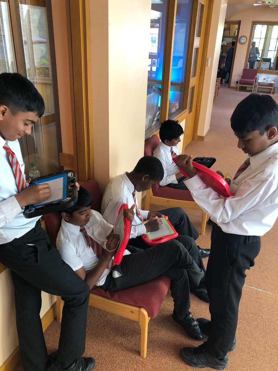 St Elphege's Schools tweet media