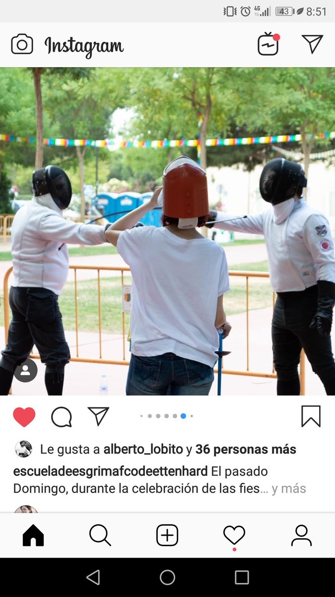 Esc_Ettenhard's tweet photo. Atentísimos que andaban los alumnos el pasado domingo en #Getafe con los instructores que impartieron el taller en las fiestas del barrio. Seguidnos también en instagram escueladeesgrimafcodeettenhard https://t.co/rjrnjKmD3C