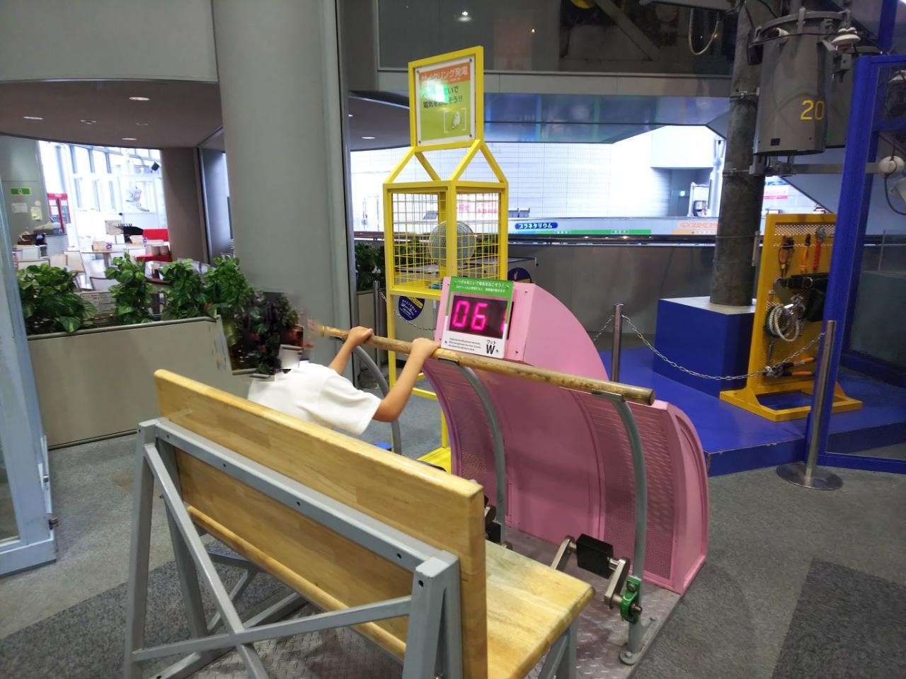 Photo阪急 阪急電鉄 Twitterren 雨の日の子供お出かけスポット デートにも使える 大阪市立科学館 T Co Vnvk9vrnbo 実験 体験 ピタゴラスイッチ系など いろいろな展示に子供たちもハイテンションに 梅田 大阪市内 中之島 大阪市立科学館