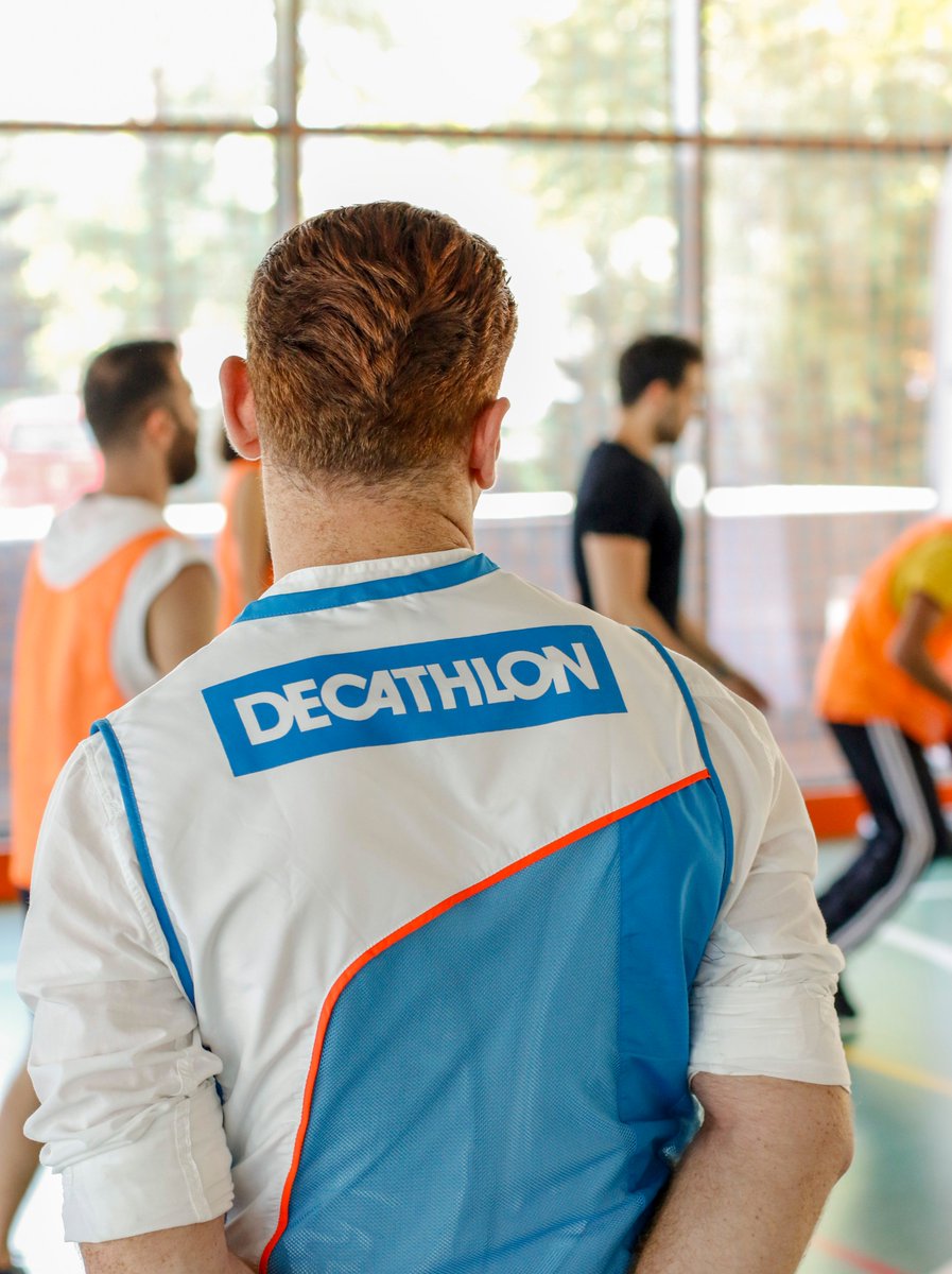 kovanskm's tweet photo. Decathlon ekibi, Kovan Spor Kültürü Merkezi'nde eğlenmeye ve etkinliklerine devam ediyor 🏵🔝 

#KovanSKM 
#Decathlon https://t.co/vdWLHlz4nu