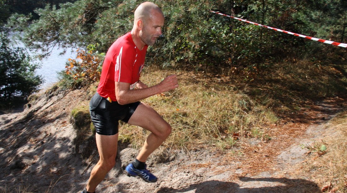 Aquaklimcross's tweet photo. Wie gaat het dit jaar opnemen tegen de winnaar van de "zwaarste halve marathon" van Nederland? Erben Wennemars ging er vorig jaar met de cup vandoor! https://t.co/tZPVOnLhsb