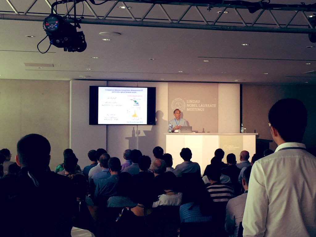 christianflatz's tweet photo. Physics in biology with Steven Chu #LINO2019 https://t.co/wPmLVf2jI0