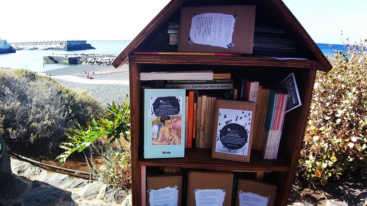 BiblioMCruz's tweet photo. 🌞📖 Totalmente recargada de lectura te hemos dejado ya la nueva Minibiblioteca de Radazul esta misma mañana.
¡A leer! 🙆♀️🙆♂️
#ElRosarioLee 📚
#CulturaElRosario 📚
#RetoBiblioTabaiba #BiblioPlaya #ElRosario #Tenerife #LittleLibrary #BookHouse #booksfree #BookCrossing #Books https://t.co/syY9zMakQW