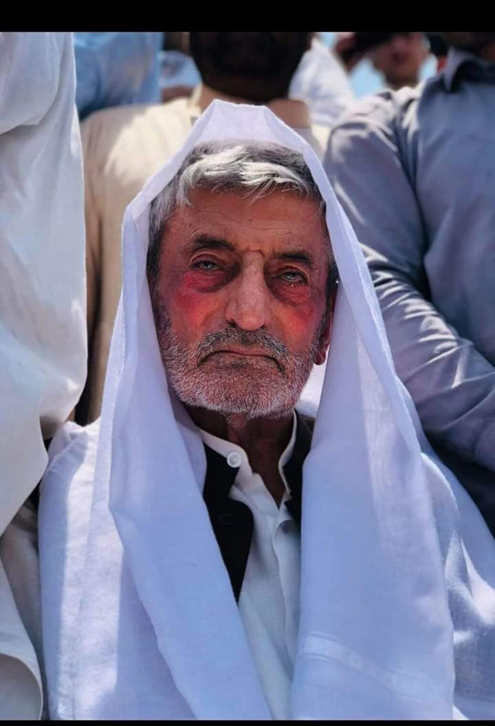 Khadimhussain4's tweet photo. ما په دار کړه چې منصور خلقو ته ياد شي
مودي وشوې څوک په دار نه دي ختلي
#Justice4SartajKhan https://t.co/abzCWxvoD8