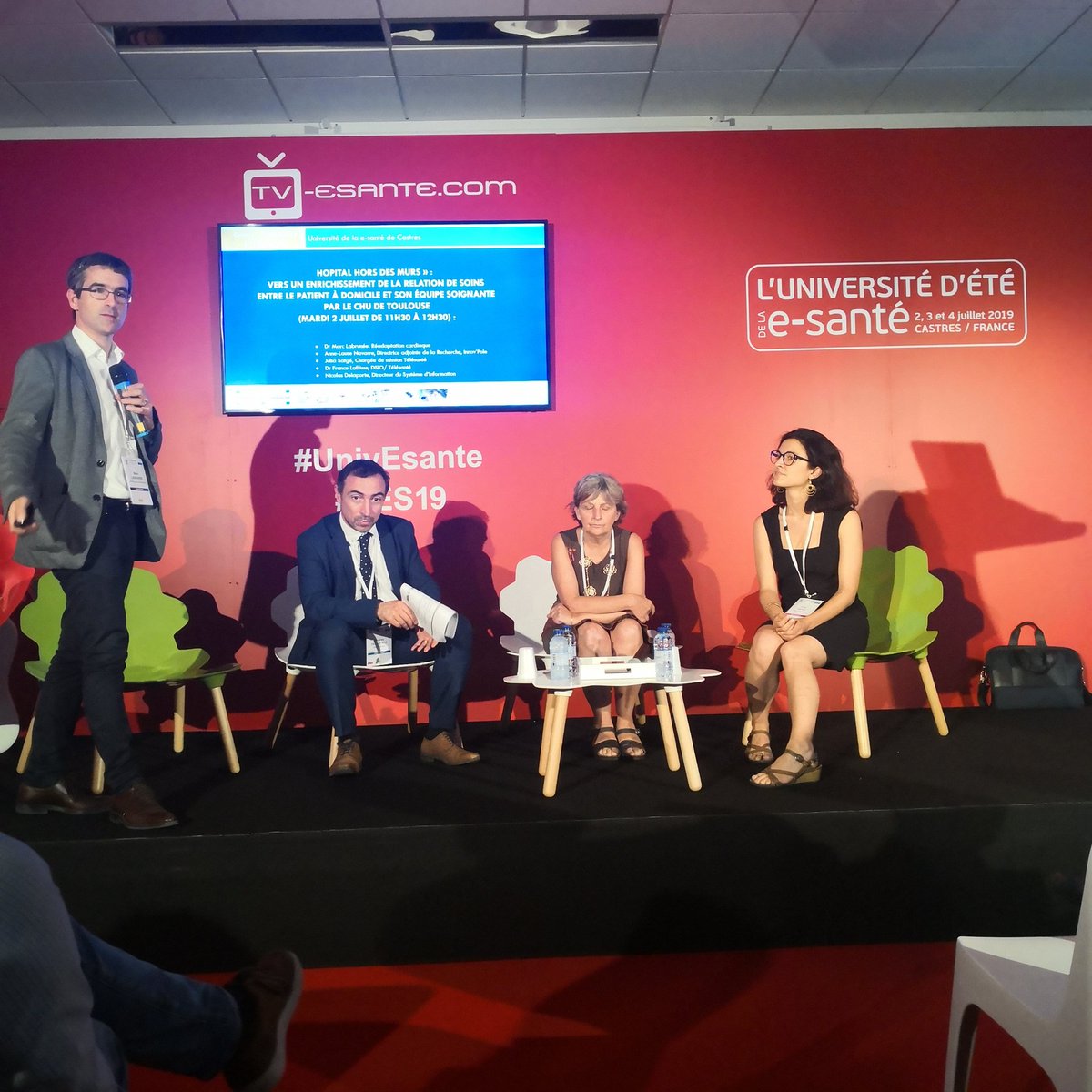 gdedurat's tweet photo. #telesante #UnivEsante #hôpital hors les murs : vers un enrichissement de la relation de soins entre la #patient à #domicile et son équipe #soignante. L'exemple de @CHUdeToulouse #Telesoins #teleAvc et bcq de nouveaux #Tele. https://t.co/ByBQI1AWx9
