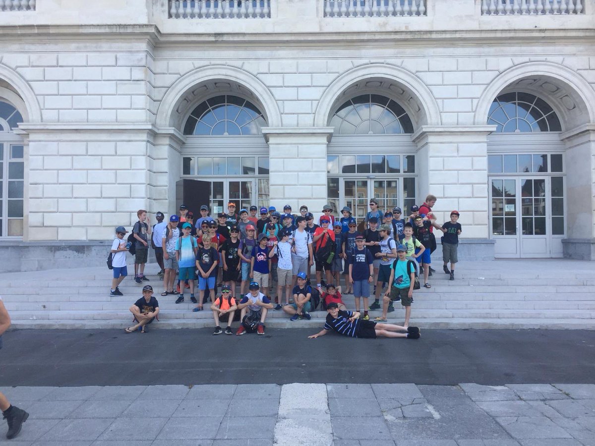 moulsfordyear6's tweet photo. A morning spent in St Omer following the town trail. Now en route to the boulangerie for some baking! #Normandy19 https://t.co/f5ndudm4mE