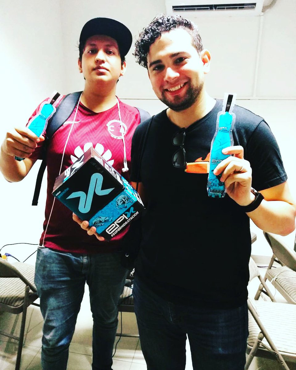 EsportsMfp's tweet photo. Tenemos a nuestro primer campeón del Torneo #MK11 dentro de @BitMasterMty
🤘#Bicer Luis Fernando Robledo 🤘🎮
También damos un fuerte aplauso a #Hecrob quien obtuvo el 2do lugar dentro del torneo.
Gracias a #BitMasterMty y @drinkepix
#drinkepix #epixgames #MK11 #mfpesports https://t.co/tzjrejSdLL