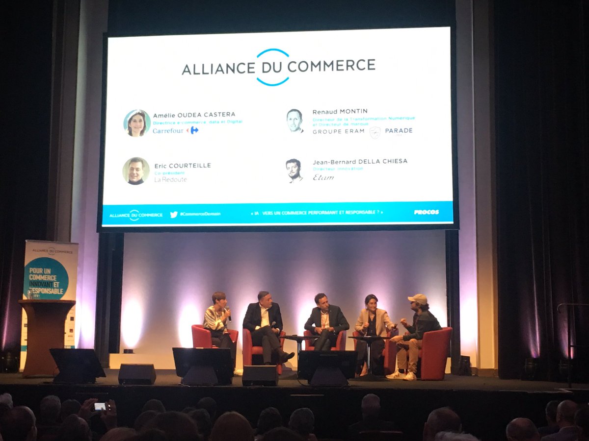 AllianceCommerc's tweet photo. Table-ronde intéressante sur les apports de l’#IA dans le secteur du commerce avec @AOC1978 de @CarrefourFrance, @RenaudMontin du @GroupeEram, @EricCourteille de @LaRedouteFr et @DellaChiesaJB d’@etam_france #CommerceDemain https://t.co/rV30pPGcWA