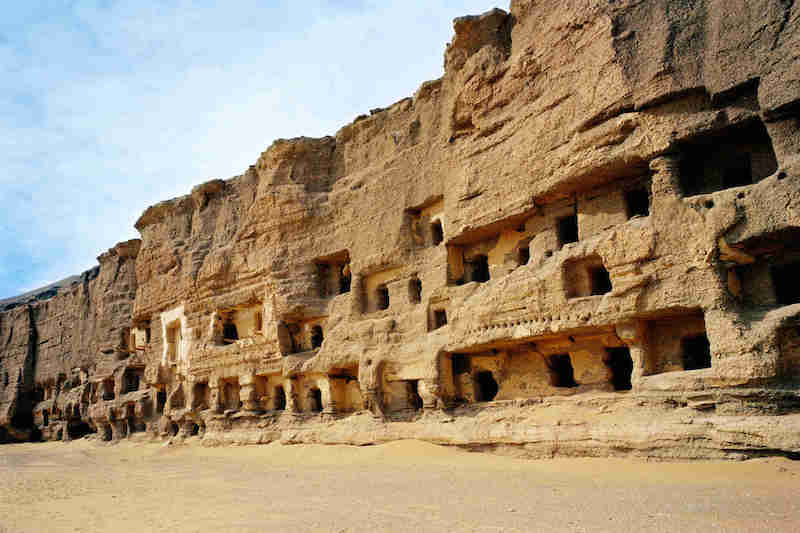 WrittenChinese's tweet photo. From Lhasa to Sanya: 10 Places to Visit in #China | Written Chinese https://t.co/Zggw6JVI7h #learnChinese https://t.co/yFeZ5jc05X