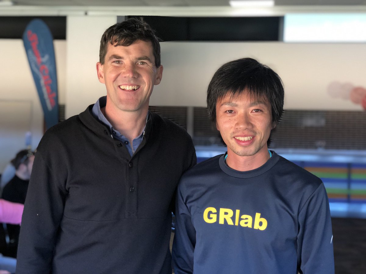 GAIGAI00252287's tweet image. #Wellingtonmarathon
#ウェリントンマラソン
表彰式は何百人もいました。
時間が遅いので、打ち上げ終わってから再度戻ります。市長との写真は顔が酔ってます。。。

賞品はモノはメダルだけですが300ドルです