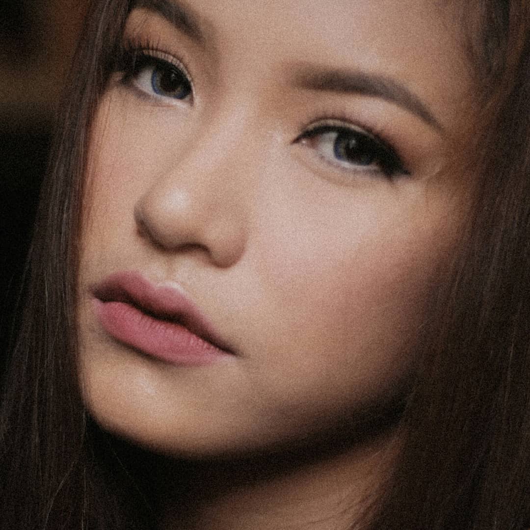 Joannah_Sy's tweet photo. Lovin' my make up 💋😍 https://t.co/kFIHYA6lOu